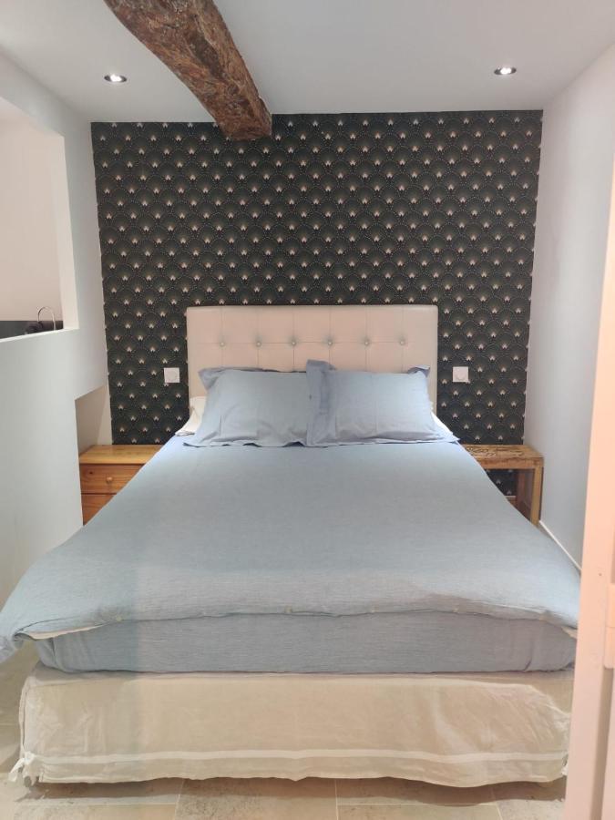 Logement Neuf Centre Du Village Aux Pieds Du Chateau Grimaud Exterior foto